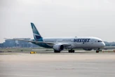 Un Boeing 737 rate son atterrissage à l’aéroport de Saint-Martin, 164 passagers évacués et trois personnes hospitalisées