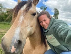 A Loctudy, la vidéo d’une infirmière à cheval fait le buzz