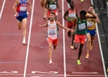Mondiaux d’athlétisme : la vidéo de la folle dernière ligne droite de Jimmy Gressier pour remporter le 10 000 m