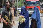 Les talibans nient avoir « arrêté, tué ou surveillé » des Afghans protégés par le Royaume-Uni après une fuite de données