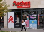 Auchan autorisé à céder 167 magasins à Intermarché et Netto, dont une cinquantaine en région parisienne