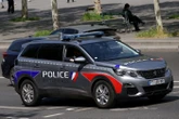 Bobigny : armé de deux couteaux, il fonce sur des policiers et est abattu