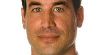 La Rochelle : élu maire par le conseil municipal malgré la grogne des oppositions, Thibaut Guiraud va succéder à Jean-François Fountaine