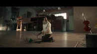 « L’homme qui rétrécit » : Jean Dujardin de taille dans un film pas si géant