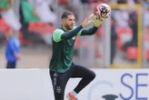 « Il ne faut pas créer de la fitna entre les gardiens » : le portier titulaire de l’Algérie défend Luca Zidane