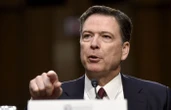 « Je n’ai pas peur, je suis innocent » : inculpé, l’ancien chef du FBI James Comey défie Donald Trump