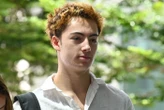 L’étudiant français poursuivi à Singapour pour avoir léché une paille autorisé à quitter le territoire