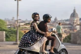 « Emily in Paris » : la saison 5 arrivera le 18 décembre sur Netflix