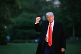 Montres de luxe, costume obligatoire et tête-à-tête privilégié… À quoi ressemblait le dîner de Trump sur sa cryptomonnaie