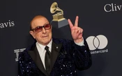 « Il a changé la musique à jamais » : Clive Davis, le producteur qui avait découvert Whitney Houston, est mort à 94 ans