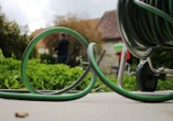 « Elle n’avait pas les clés de la maison » : une petite fille, de 11 ans, meurt en tombant du toit de chez elle