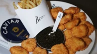Des nuggets au caviar à 75 euros : plébiscité par les influenceurs de Dubaï, le fast-food « Beau » débarque à Paris