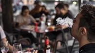García: ni tabaco ni váper en terrazas, campus universitarios, piscinas y vehículos de trabajo