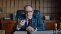 El insólito pasatiempo de Carlos Areces en los rodajes de 'La que se avecina': “Me he comprado una lupa digital, no me digas que no es un alucine”