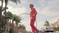 Muere Joan Anderson, la mujer que dio nombre al hula-hoop sin ganar nada por ello