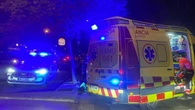 Muere un hombre al volcar el coche que conducía en Granada durante la madrugada