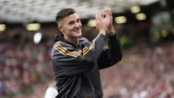 El Manchester United, un gigante adormecido que domina el mercado de traspasos