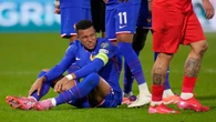 Mbappé: golazo y más molestias en el tobillo con Francia