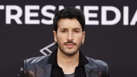 Sebastián Yatra cuenta el peculiar encuentro en los Grammy con un productor que le había rechazado años antes: “Ese día me acuerdo que lloré un poco”