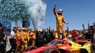 Àlex Palou ya acaricia su cuarto título de la Indycar tras arrasar en Laguna Seca