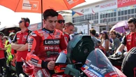 Marc Márquez evita el quirófano, pero se perderá los GP de Australia y Malasia
