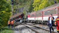 Choque de dos trenes en Eslovaquia: al menos 66 personas heridas