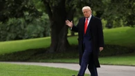 Trump recompensa a sus seguidores con indultos: un gánster, evasores fiscales y condenados por asesinato, soborno y corrupción