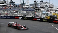 Leclerc marca la pauta en casa, con Verstappen y Norris cerca, Sainz 7.º y Alonso, 10.º