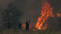 Un incendio arrasa 2.400 hectáreas cerca de Carcasona, y obliga a evacuar campings y viviendas