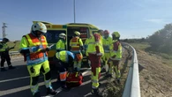 El choque entre un camión y una furgoneta deja 2 heridos en la N-VI, a su paso por Segovia