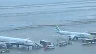 La lluvia deja inoperativo el aeropuerto de Gran Canaria al inundar sus dos pistas