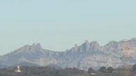 ¿Qué forma tiene Montserrat?