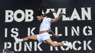 La policía investiga a Bob Vylan por alentar a matar soldados israelíes durante su actuación es Glastonbury
