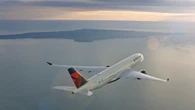 Un avión sale de Madrid y aterriza de emergencia en una isla en medio del Atlántico: los pasajeros han estado atrapados más de 24 horas