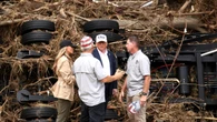 “Un río estrecho se convirtió en un monstruo”: Trump visita las zonas afectadas por la inundación en Texas