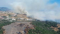 Un incendio forestal en Algeciras obliga a desalojar 45 viviendas