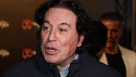 Pipi Estrada, 68 años: “Tuve un absceso perianal por un pelo enquistado que me drenaron sin anestesia, y desde entonces me baño desnudo para evitar infecciones”