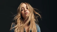 Sydney Sweeney, 27 años, actriz: “Hacía pesas por la mañana durante una hora, kickboxing a mediodía durante unas dos horas y luego volvía a entrenar. Todo en mi cuerpo creció, era completamente distinto”