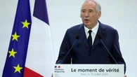 Francia anuncia severos recortes para evitar la bancarrota