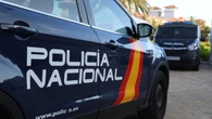 Una mujer ebria de 78 años choca su coche marcha atrás contra una furgoneta de la Policía Nacional en Santander