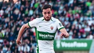 El lateral José Salinas, sexto fichaje de Garagarza