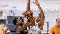 Higgins pone al Barça a un triunfo de la Liga