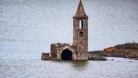 La iglesia de Sau vuelve a ser una isla