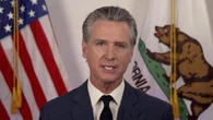 Gavin Newsom estalla contra el autoritarismo de Trump: “La democracia está bajo asalto”