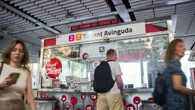 Solo las bicicletas plegables vuelven al metro de Valencia entre quejas de los ecologistas