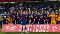 Alexia levanta la Liga en un Johan Cruyff que rebosa alegría