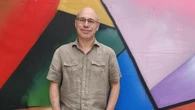 Quim Crusellas gana el V Premio Emili Teixidor con una divertida sátira sobre la guerra