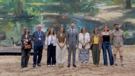 Un mural frente al hospital Sant Joan de Déu une arte, agua y naturaleza para humanizar el entorno