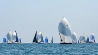 El poco viento permite disputar sólo una prueba en el Trofeo Conde de Godó BMW