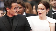 Emma Stone elogia a Pedro Pascal y broma sobre acostarse con él